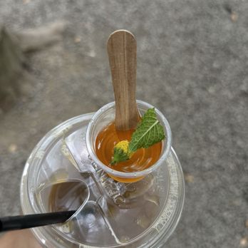 The Blueberry Treehouse Farm - "Bee Sting" aka shot of honey with mint and a buzzbutton/electric daisy bud for a unique sensory experience - Pick Your Own Farms Near Me - West Falls, New York