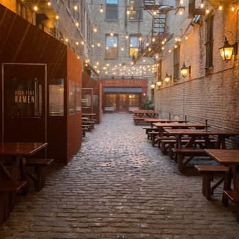 Trivoli Tavern - American Near Me - Chicago, Illinois Trivoli Tavern - American Near Me - Chicago, Illinois