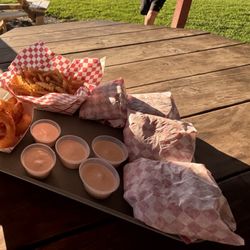 The Stop Drive-in - Family Burger Bundle