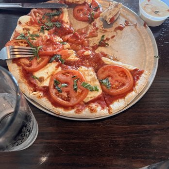 Strap Tank Brewery - Margherita pizza - New American Near Me - Lehi, Utah Strap Tank Brewery - Margherita pizza - New American Near Me - Lehi, Utah