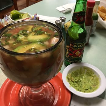 Mariscos Las Brisas - Excellent coctel de Cameron - Mexican Near Me - Ontario, California