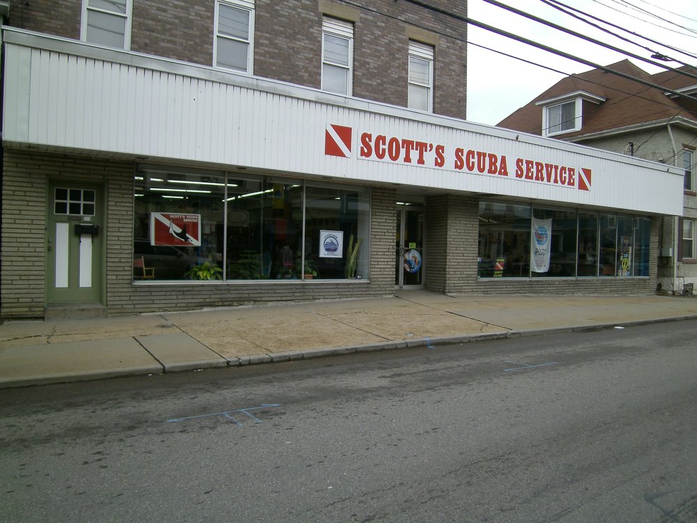 Scott's Scuba Service Logo