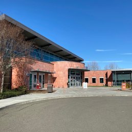 Exterior outside entrance of Humane Society Silicon Valley - Main entrance - Milpitas, California Exterior outside entrance of Humane Society Silicon Valley - Main entrance - Milpitas, California