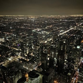 360 Restaurant - View from observation bar, after you get from dinner - Canadian (New) Near Me - Toronto, Ontario
