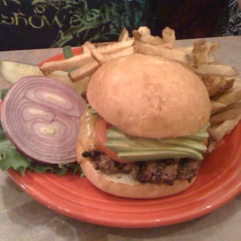 Crest Cafe - Bacon Avocado Burger - Cafes Near Me - San Diego, California