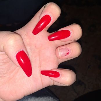 Karrma Nails & Spa - left hand that broke 10/18 - Nail Salons Near Me - Norco, California