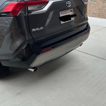 Mel-X Mobile Auto Care - Carwash, Interior cleaning and Engine Wash - Auto Detailing Near Me - Mentone, California