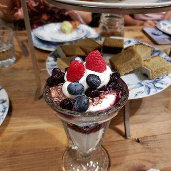 maman - Yogurt parfait - Bakeries Near Me - New York, New York maman - Yogurt parfait - Bakeries Near Me - New York, New York