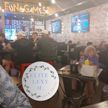 Burger 25 - Order yourself(20min to order 40min to get food), seat yourself, refill yourself, bus yourself, and get your own boxes - Burgers Near Me - Brick Township, New Jersey