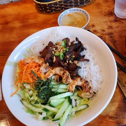 Grilled pork & grilled prawns on vermicelli Grilled pork & grilled prawns on vermicelli