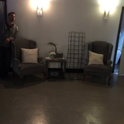 Tan Republic - Salem Downtown