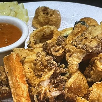 Centanni Italian Restaurant - Calamari - Italian Near Me - Burbank, California