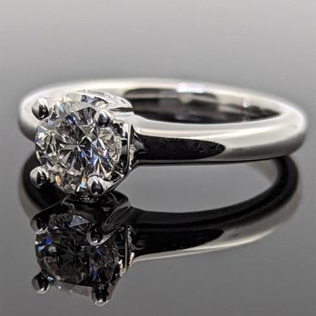 Diamond Banque - Jewelry Near Me - Bellevue, Washington Diamond Banque - Jewelry Near Me - Bellevue, Washington