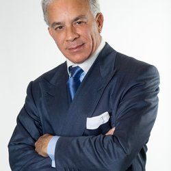 John Minoli MD FACS Las Vegas Cosmetic Surgery