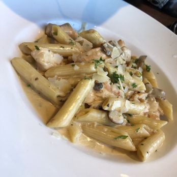 One20 Public House - Chicken mushroom penne - Pubs Near Me - Delta, British Columbia One20 Public House - Chicken mushroom penne - Pubs Near Me - Delta, British Columbia