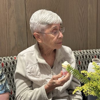 Chick-fil-A - Aunty got a free ice cream cone with a trainer and trainee stopped by to ask how our meal was. - Fast Food Near Me - Kapolei, Hawaii