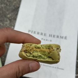 Pierre Hermé - Pistachio