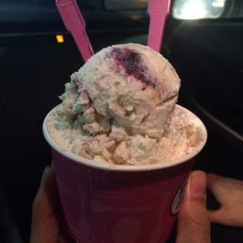 Baskin-Robbins - Desserts Near Me - Los Angeles, California Baskin-Robbins - Desserts Near Me - Los Angeles, California