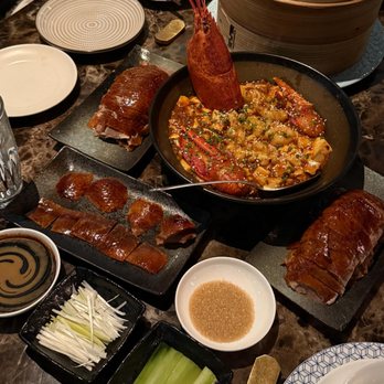 Mott 32 - Chinese Near Me - Toronto, Ontario