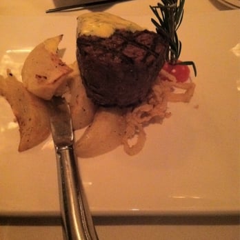 The Orchards - Filet Mignon w/ Béarnaise sauce & Greek Potatoes - New American Near Me - Chambersburg, Pennsylvania