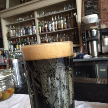 Oddfellows Cafe & Bar - Porter with breakfast - Breakfast & Brunch Near Me - Seattle, Washington