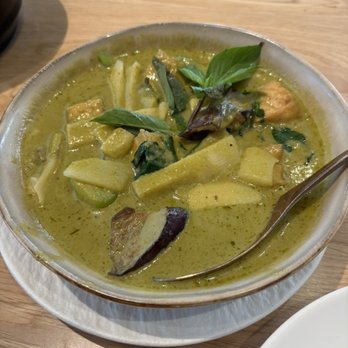 Thai Favorite Cuisine - Green Curry - Thai Near Me - Tustin, California Thai Favorite Cuisine - Green Curry - Thai Near Me - Tustin, California