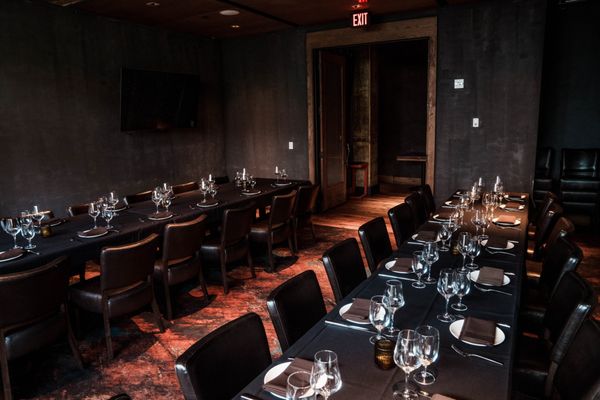Oak Steakhouse by null