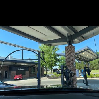 Mister Car Wash - Car Wash Near Me - Buford, Georgia Mister Car Wash - Car Wash Near Me - Buford, Georgia