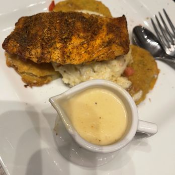 Miss Shirley's Cafe, Inner Harbor - Get Your Grits On w/ Salmon - Breakfast & Brunch Near Me - Baltimore, Maryland