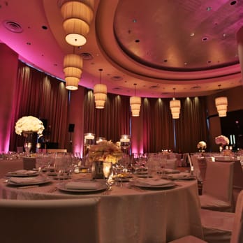 Juliet Tan Floral Design - Kenny Kim Photography - Floral Designers Near Me - Chicago, Illinois Juliet Tan Floral Design - Kenny Kim Photography - Floral Designers Near Me - Chicago, Illinois