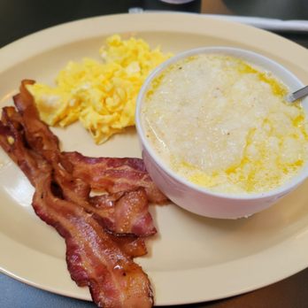 Tal's Cafe - Grits, eggs and bacon - Breakfast & Brunch Near Me - Los Angeles, California Tal's Cafe - Grits, eggs and bacon - Breakfast & Brunch Near Me - Los Angeles, California