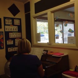 Emily Shelp - Shining Light Music - Very welcoming studio room