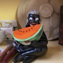 Market Street Antiques - Racist memorabilia.
