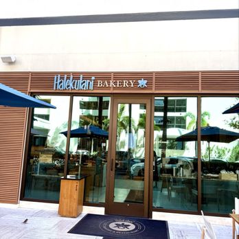 Halekulani Bakery - Bakeries Near Me - Honolulu, Hawaii