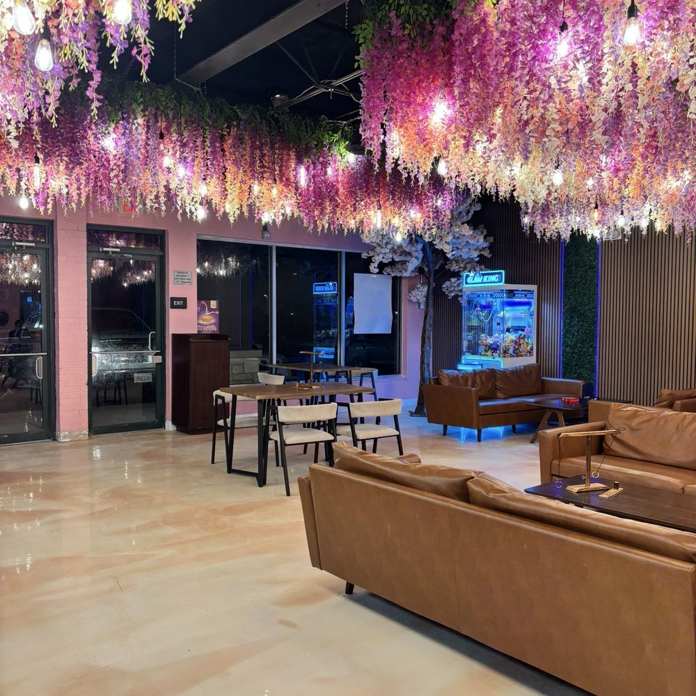 Gravitea Boba - How cute?? - Tea Rooms Near Me - Lombard, Illinois Gravitea Boba - How cute?? - Tea Rooms Near Me - Lombard, Illinois