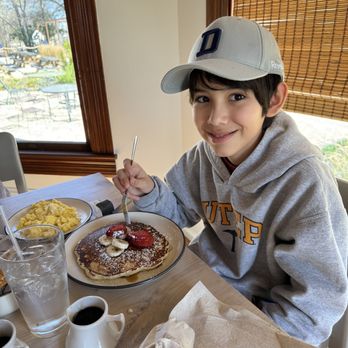 Hooper's - Breakfast & Brunch Near Me - Kingsland, Texas Hooper's - Breakfast & Brunch Near Me - Kingsland, Texas