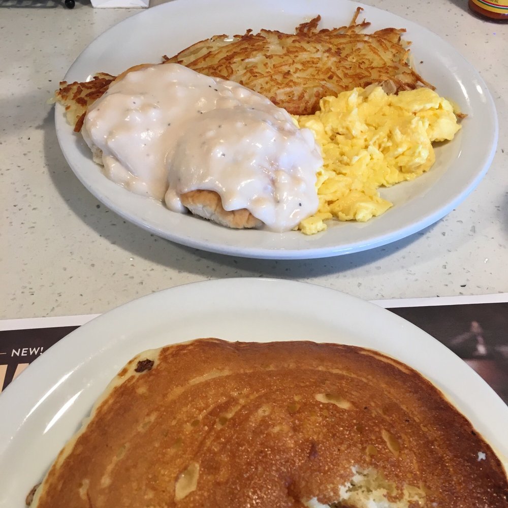 Denny's - American Near Me - Salida, California
