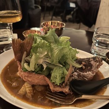 Queen's English - Crispy whole snapper - Hong Kong Style Cafe Near Me - Washington, DC, District of Columbia