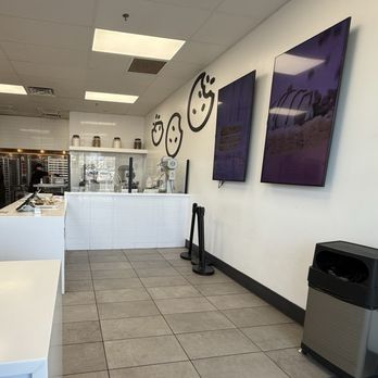 Crumbl - Roseville - Bakeries Near Me - Roseville, California Crumbl - Roseville - Bakeries Near Me - Roseville, California