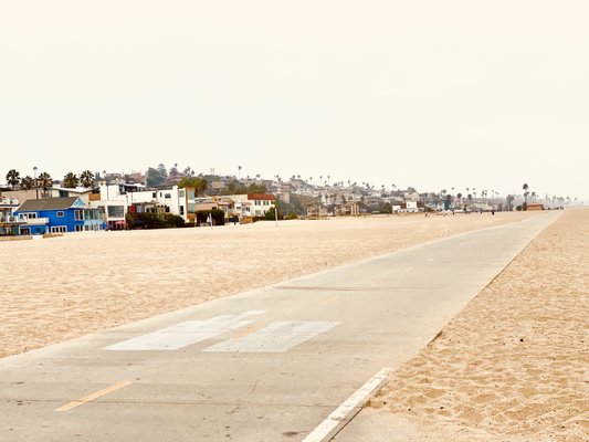 Ballona Creek Bike Path trailhead by null