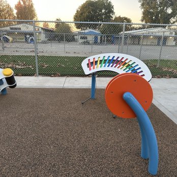 Las Flores Park - Parks Near Me - La Verne, California Las Flores Park - Parks Near Me - La Verne, California