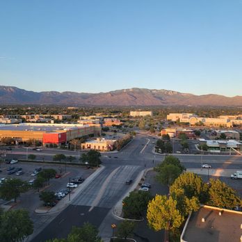 Marriott Albuquerque - Hotels Near Me - Albuquerque, New Mexico