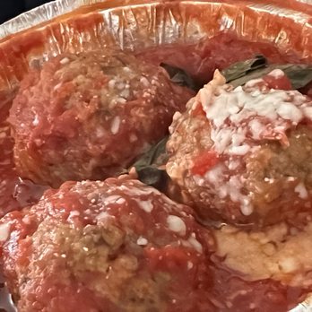Casa De Pizza - Meatballs - Pizza Near Me - Granada Hills, California Casa De Pizza - Meatballs - Pizza Near Me - Granada Hills, California