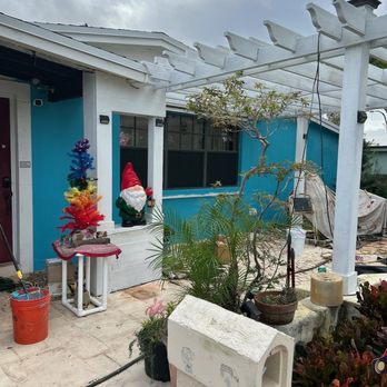 Acrylux Paint - Project not finished yet. House body is Sarah's garden Trim is snow drift - Paint Stores Near Me - Fort Lauderdale, Florida Acrylux Paint - Project not finished yet. House body is Sarah's garden Trim is snow drift - Paint Stores Near Me - Fort Lauderdale, Florida