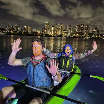 Night Kayak - Meet that Kid - Paddleboarding Near Me - San Juan, Puerto Rico Night Kayak - Meet that Kid - Paddleboarding Near Me - San Juan, Puerto Rico