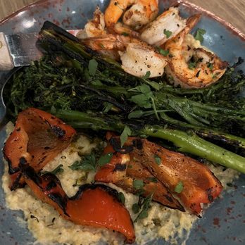 Wheat Penny Oven and Bar - Grilled Shrimp, Broccolini and Peppers with Polenta - Pizza Near Me - Dayton, Ohio Wheat Penny Oven and Bar - Grilled Shrimp, Broccolini and Peppers with Polenta - Pizza Near Me - Dayton, Ohio