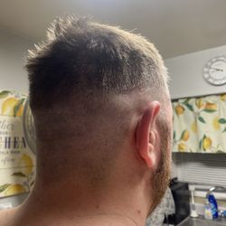 SmartStyle - Terrible hair cut! Do not go here for men's haircuts