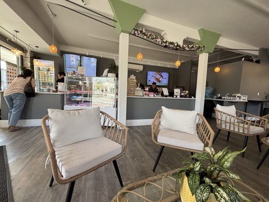 Macadons Cafe Renton by null