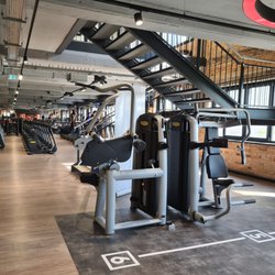Fitx - Many different machines.