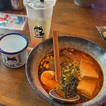 Kuro Ramen - Peach Oolong Tea - Ramen Near Me - Chicago, Illinois